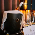 Bra Hotel